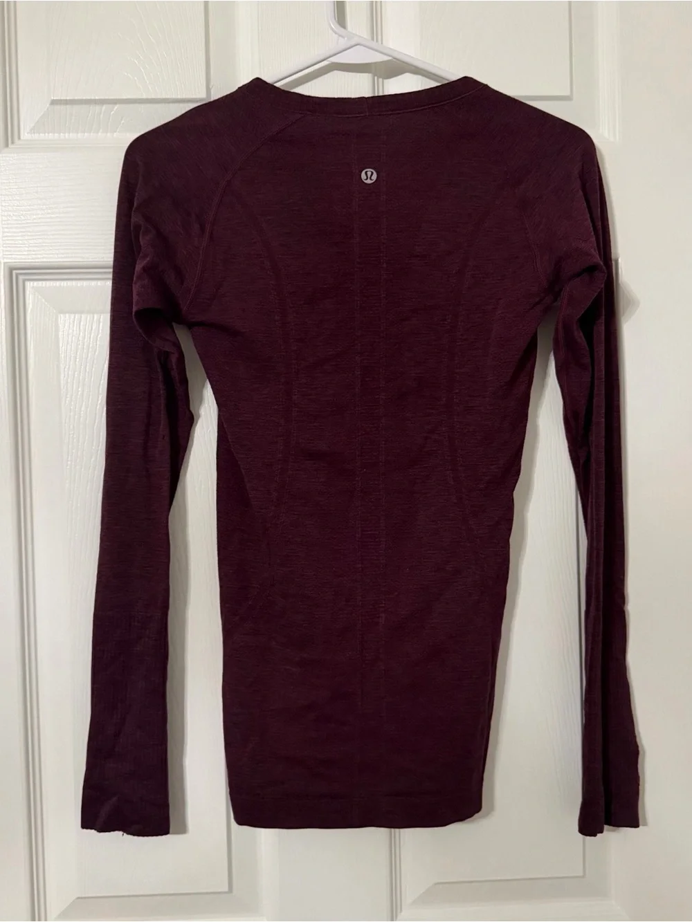 Swiftly Tech Long Sleeve Shirt - Hip Length